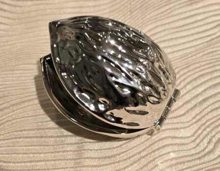 מפצח אגוזים